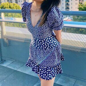 French Connection - Aura Ditsy Poplin V Neck Dress - 4